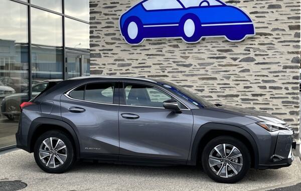 lexus-ux-300e-luxe - 92914686