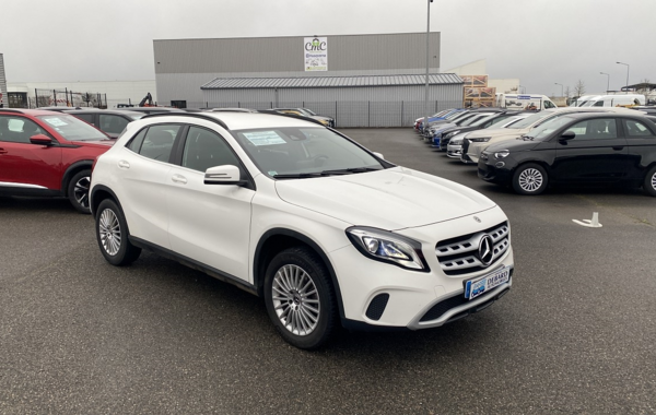 mercedes-gla-200-d-136ch-business-executive-edition-7g-dct-euro6c - 819554713